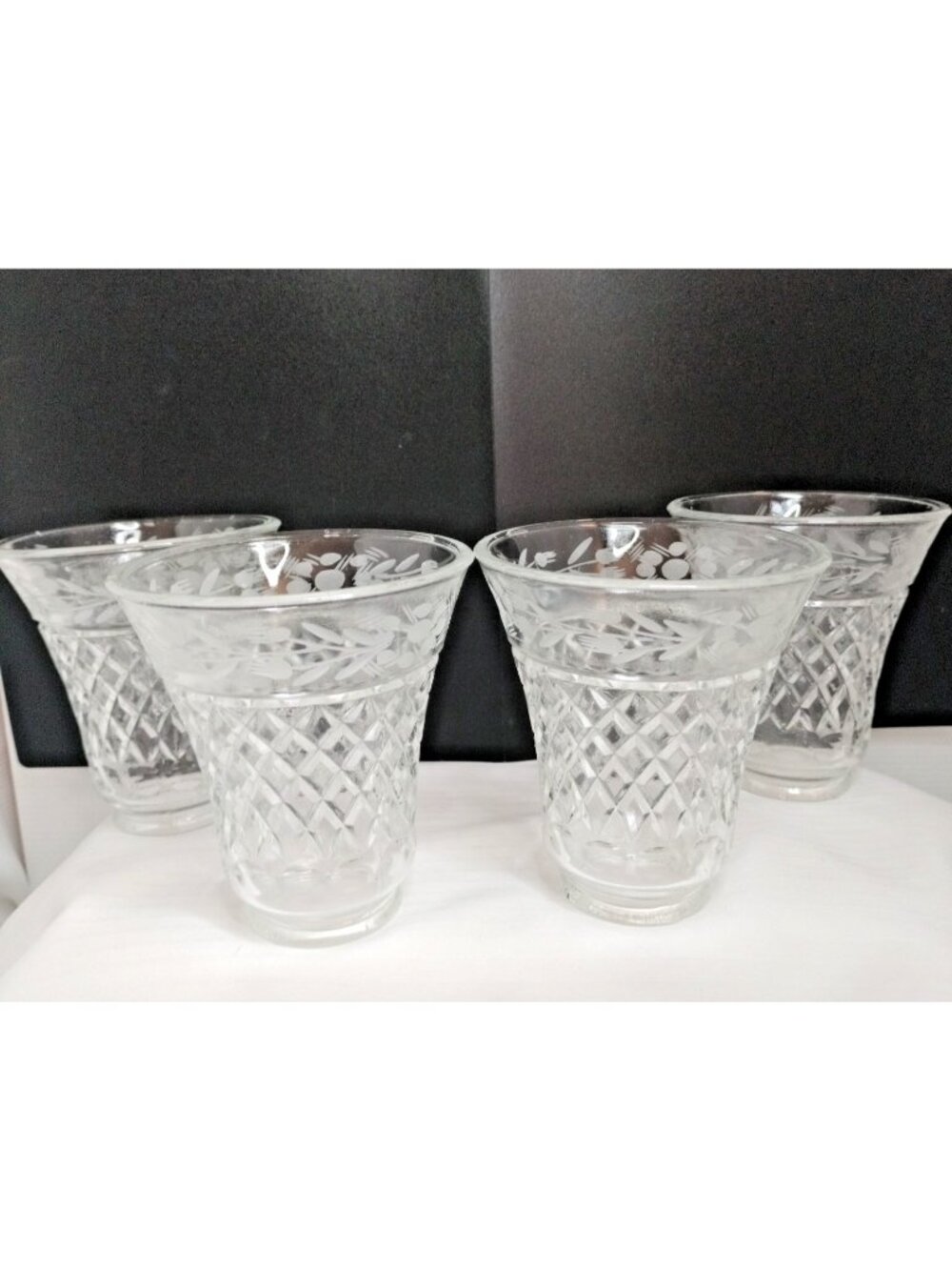 Set Of 4 Cottagecore Country Clear Glass Lamp Shades Diamonds Etched Floral 2.25
